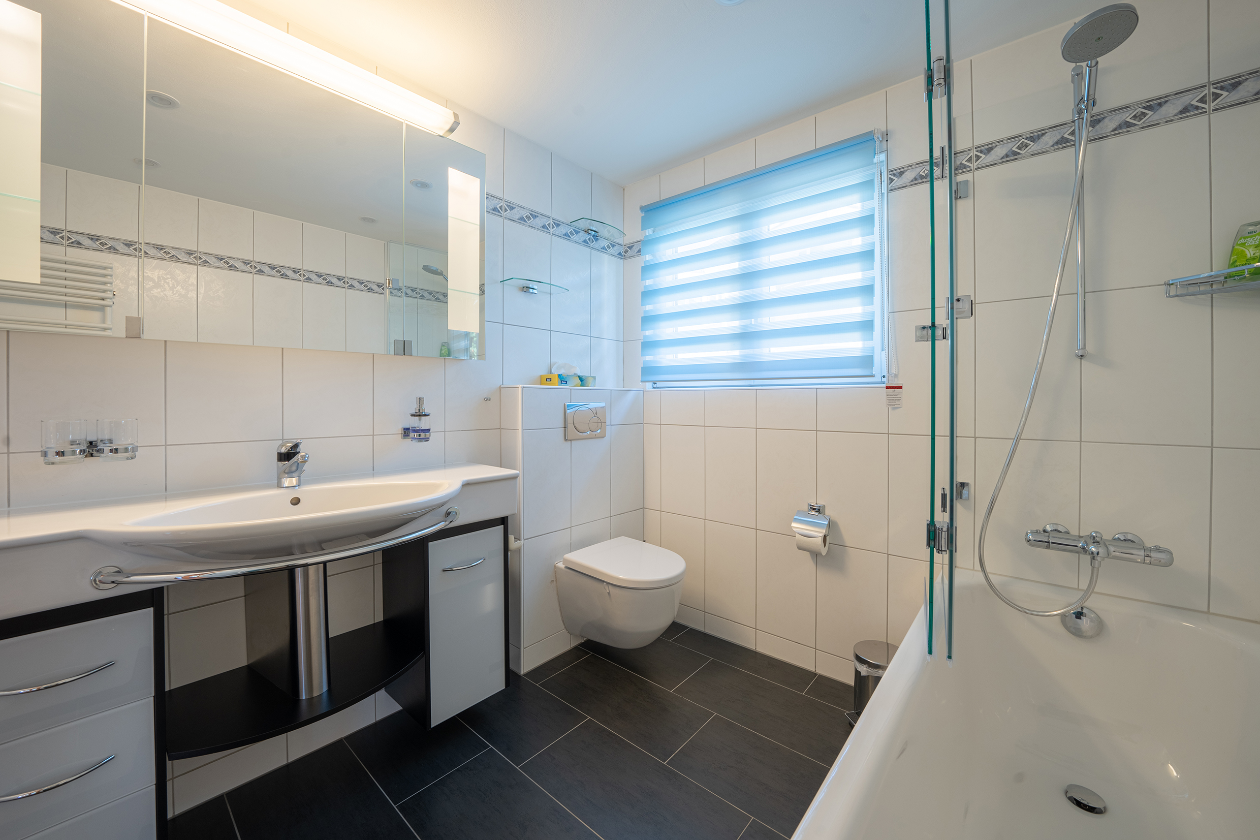 Grabahus_Bathroom_10.jpg