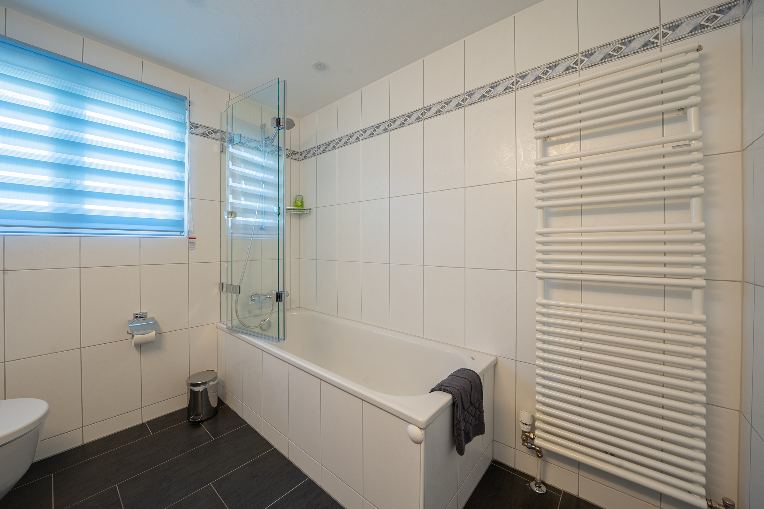 Grabahus_Bathroom_11.jpg