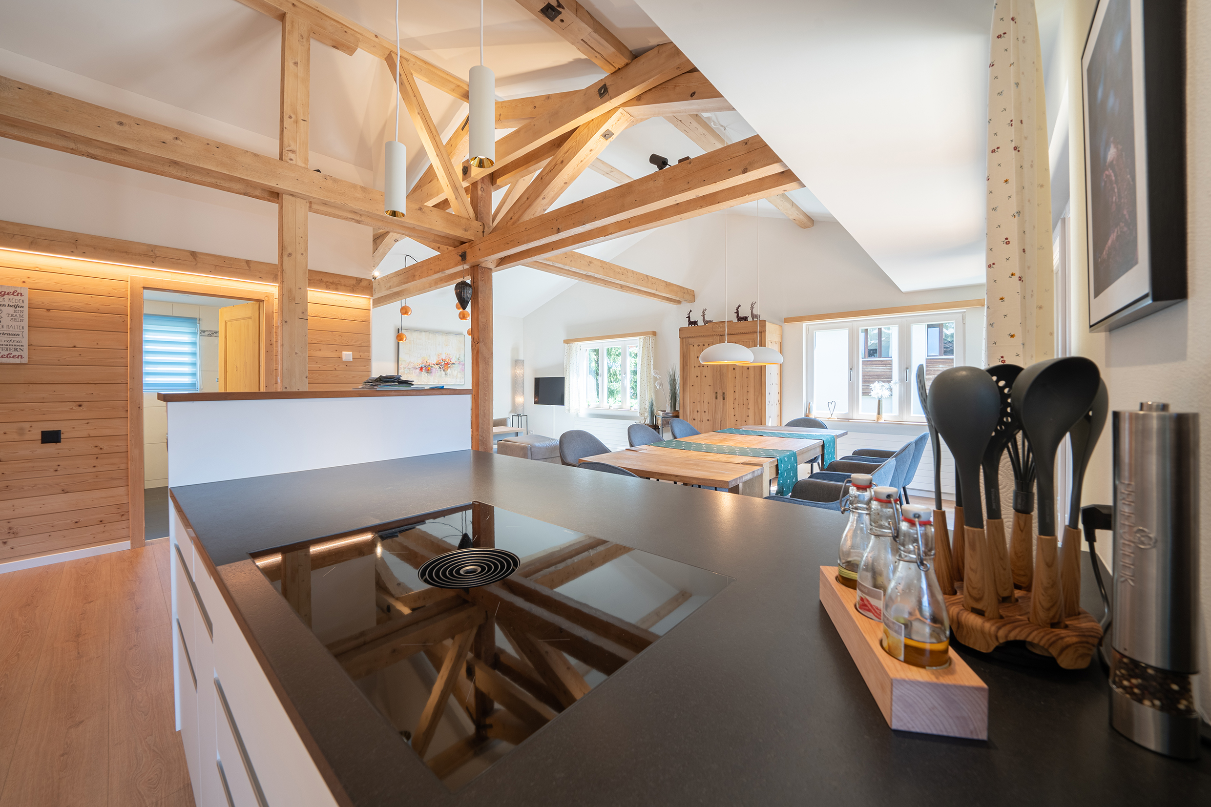 Grabahus_Kitchen_Living_19.jpg